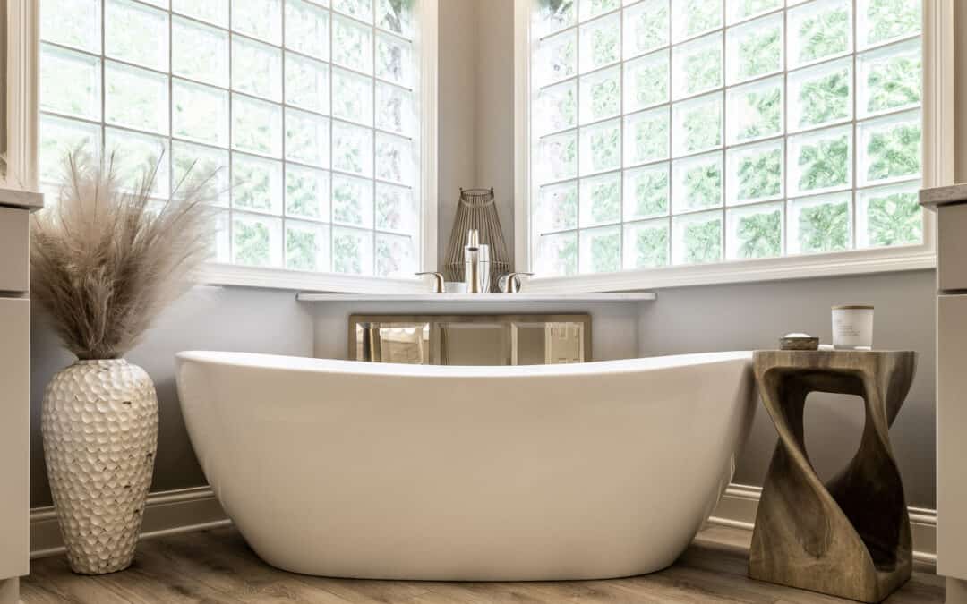 Pull and Replace: Transforming Your Bathroom with a Stylish Bathtub Upgrade